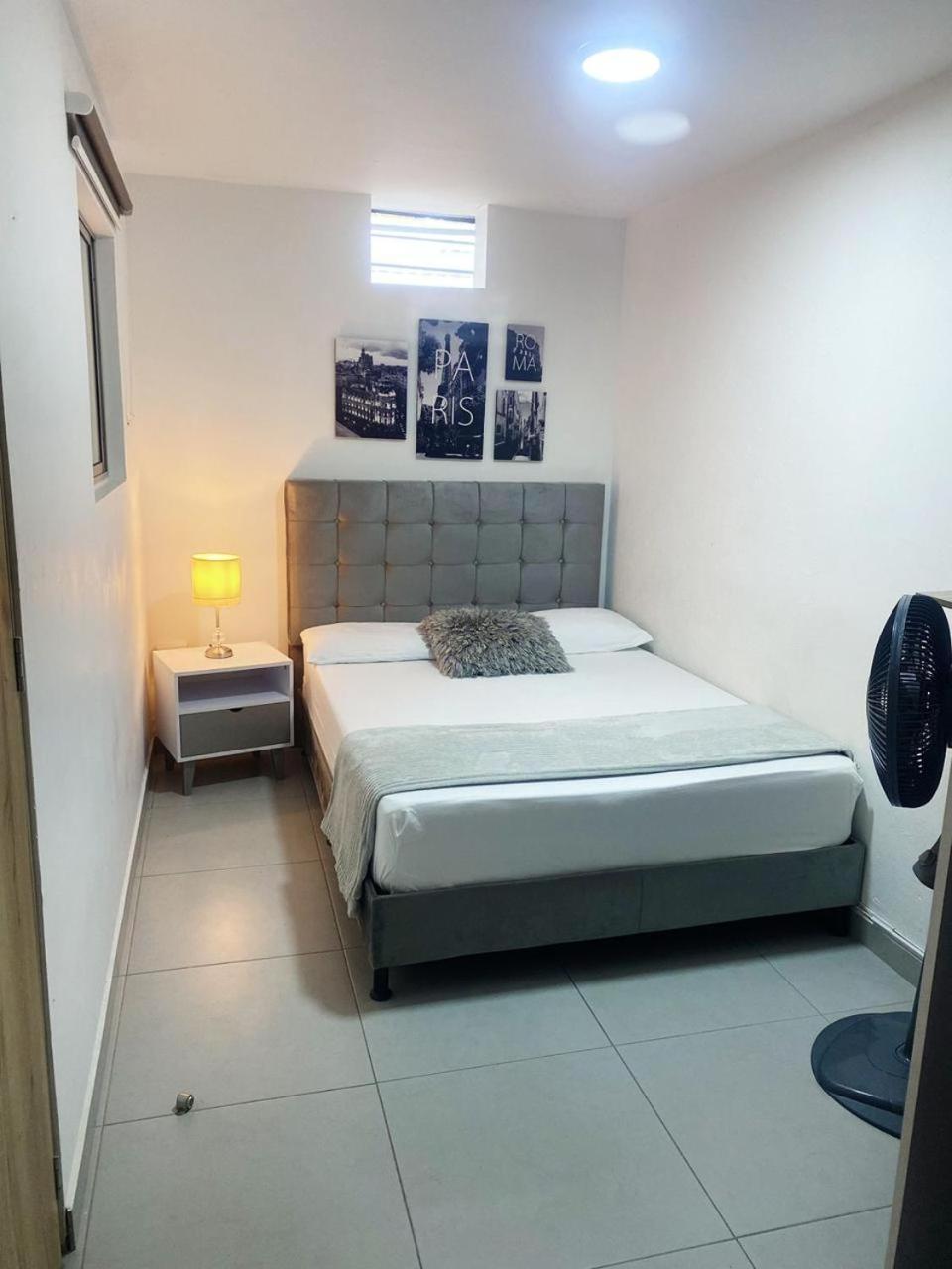 Hotel Boutique San Joaquin Plaza Медельин Экстерьер фото