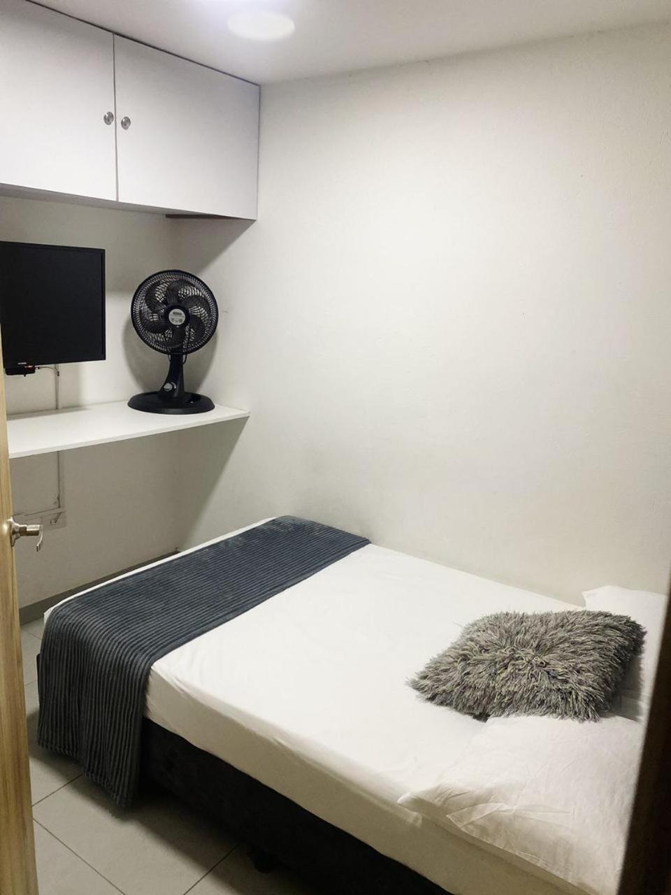 Hotel Boutique San Joaquin Plaza Медельин Экстерьер фото