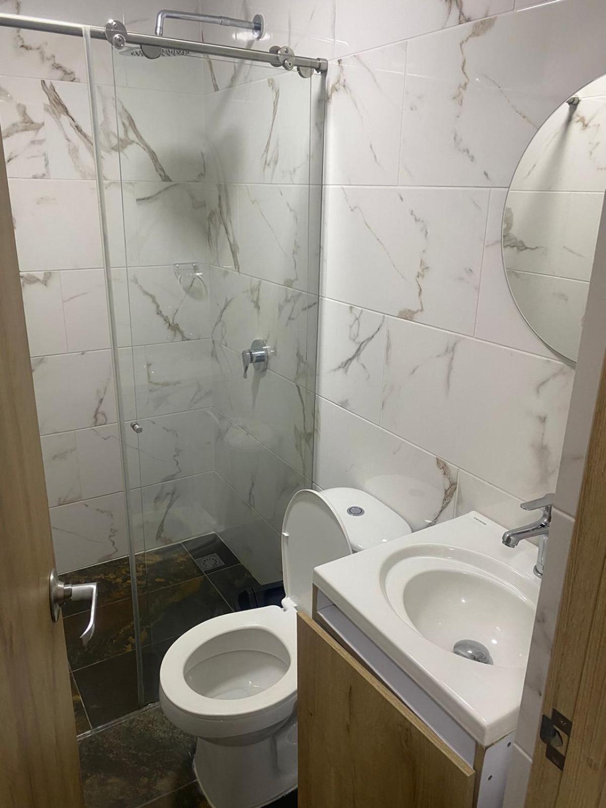 Hotel Boutique San Joaquin Plaza Медельин Экстерьер фото