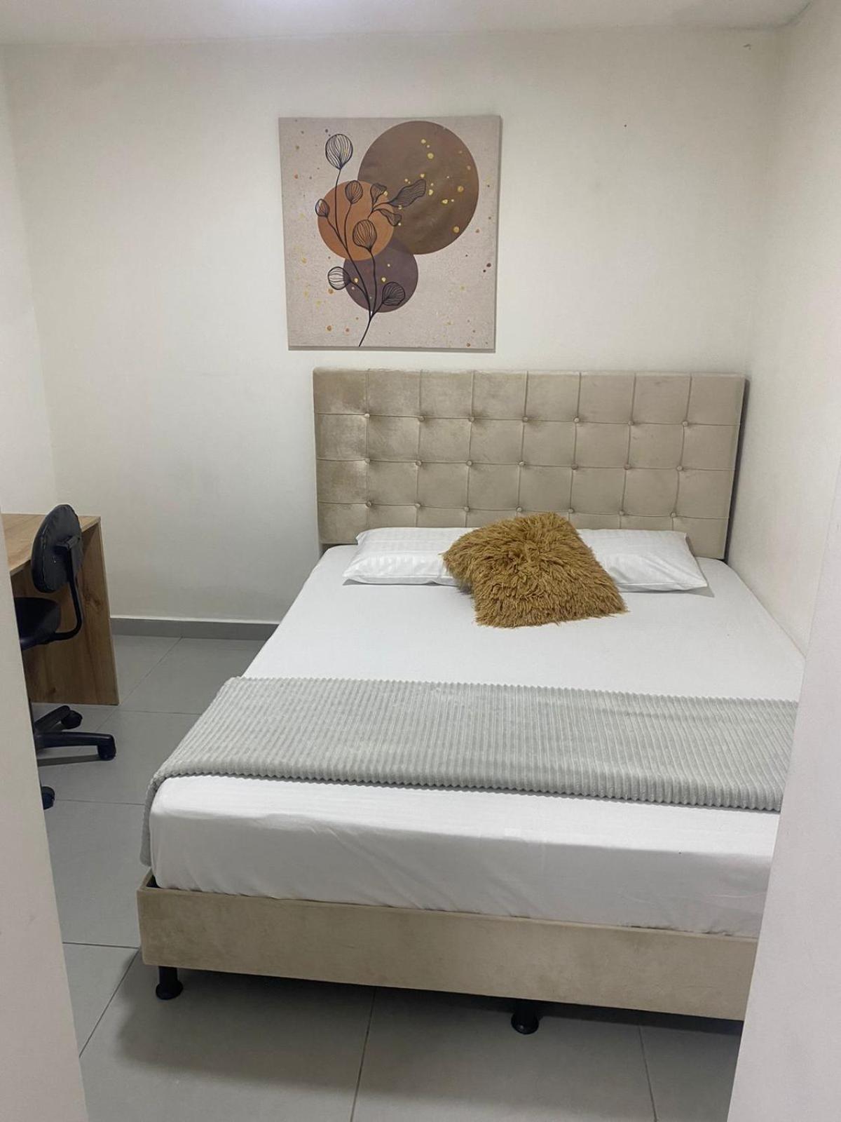 Hotel Boutique San Joaquin Plaza Медельин Экстерьер фото